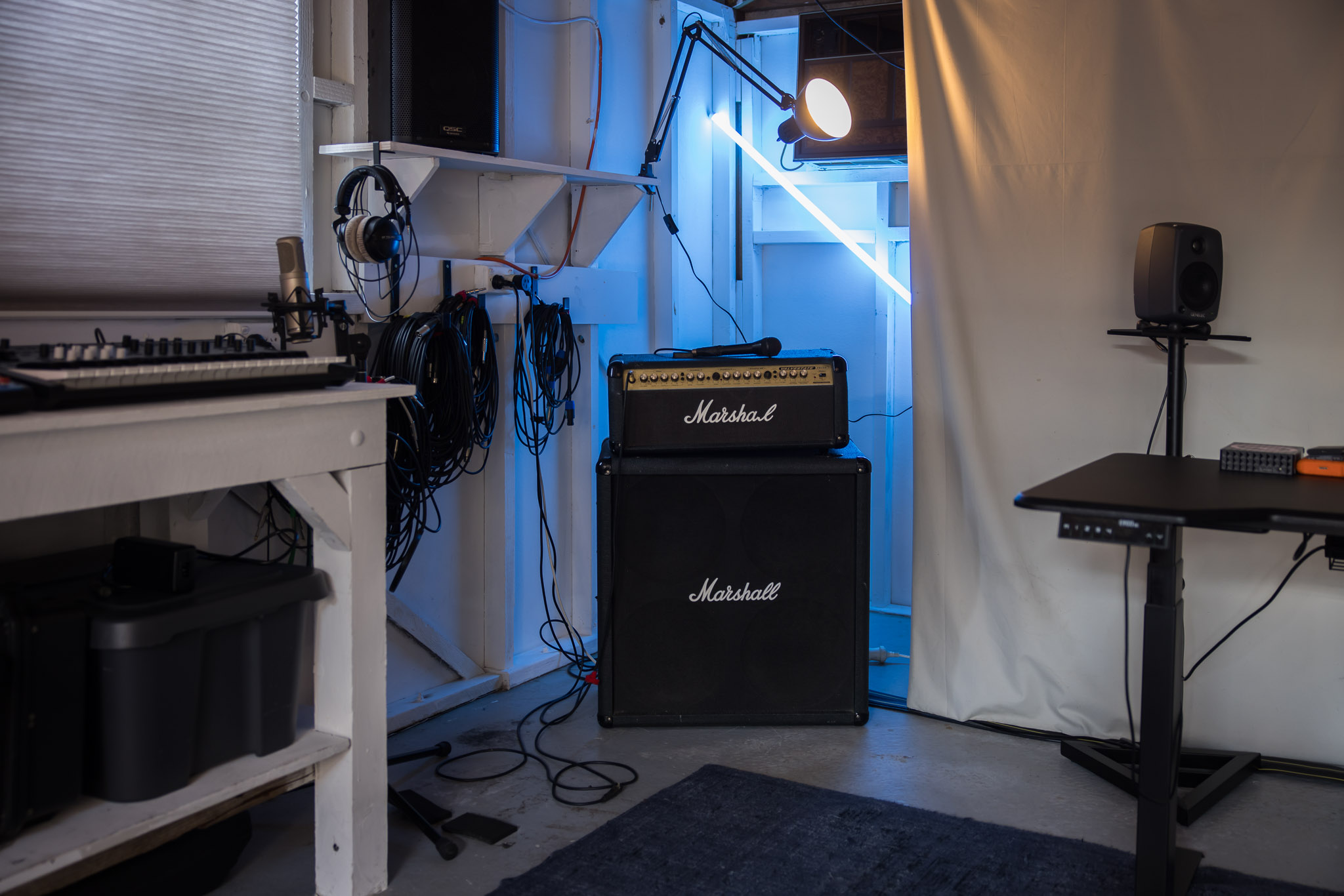 <p>Kusum Normoyle's studio. Photo: Anna Kucera. </p>