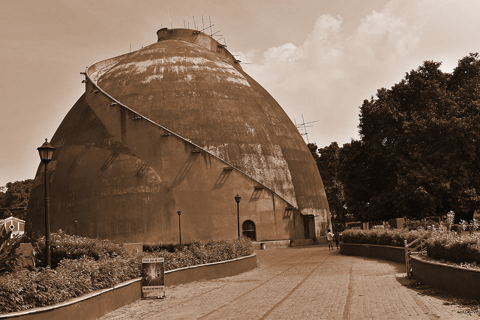 <p>Image: Golghar, Himanshu Manne, 2018.</p>