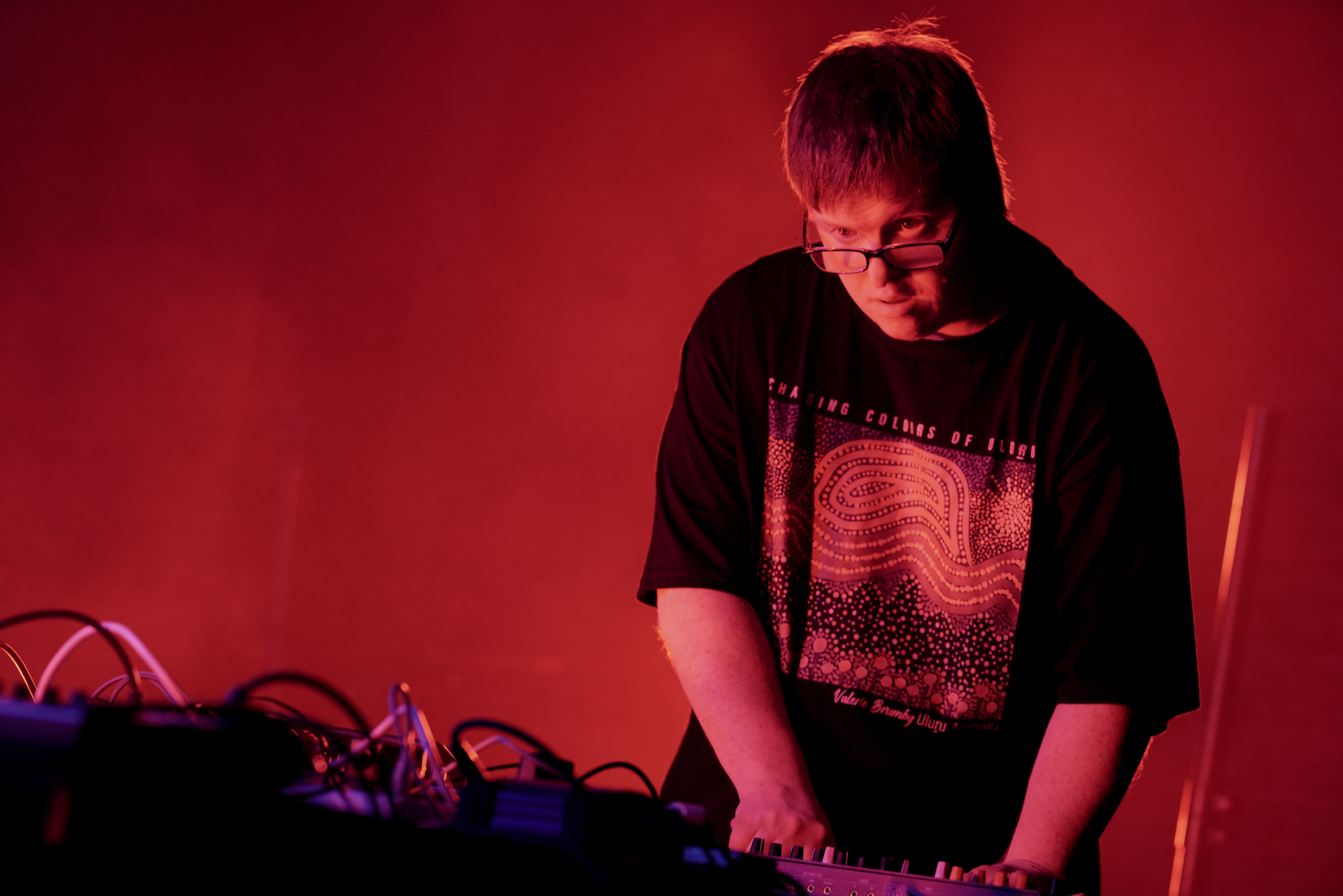<p>Lydian Dunbar performing at Yes No Klub, Yogyakarta, Indonesia 2025 (photo: Wimo Ambala Bayang)</p>
